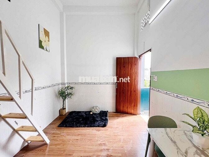 Căn Hộ Dịch Vụ Gác Cao Full Nội Thất - Cách Lê Trọng Tấn 10-15P Đi Xe