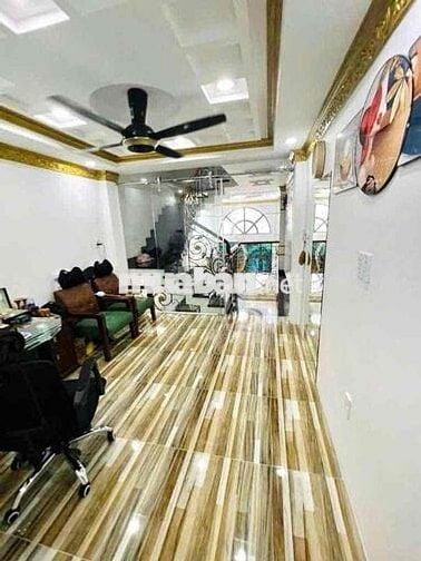 Nhà đẹp 5 lầu Lê Thị Bạch Cát q11 40m2 ( 3,3m x 14m)