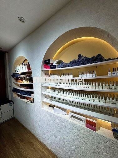 NGUYÊN CĂN MẶT TIỀN  QUẬN 7 ( 4 PHÒNG - 5WC )