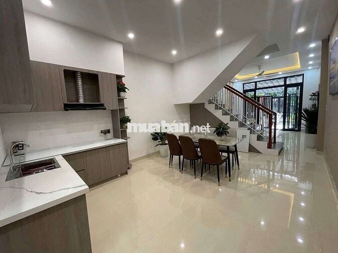 🏡 BÁN NHÀ 3 TẦNG MỚI KENG – AN HẢI BẮC, SƠN TRÀ 🏡

📐 DT: 52m²
🚪