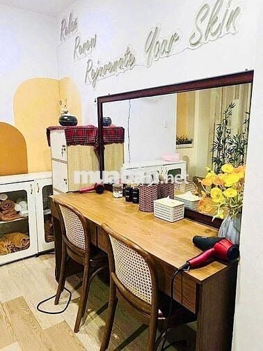 NGUYÊN CĂN MẶT TIỀN  QUẬN 7 ( 4 PHÒNG - 5WC )