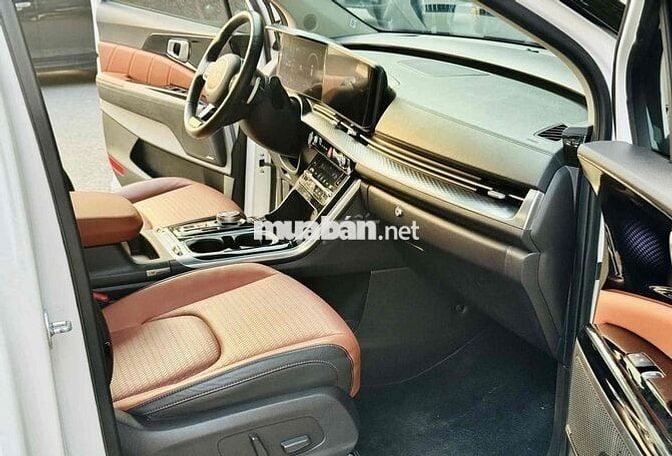 Kia Carnival 2022 2.2D Signature 50000 km