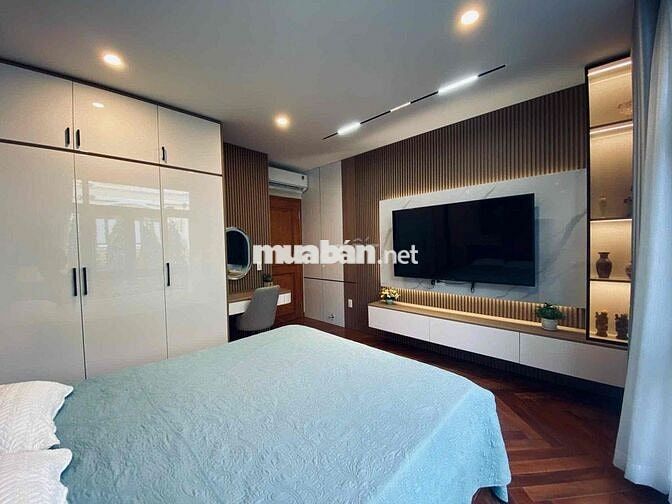 CHO THUÊ STUDIO CAO CAO CẤP CỬA SỔ TRỜI FULL NỘI THẤT TẠI QUẬN 5