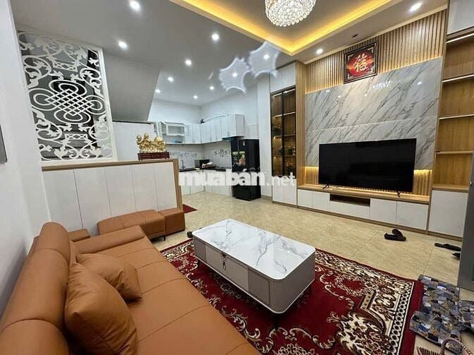 BÁN NHÀ DÂN XÂY Ở VIỆT HƯNG  , GIÁ HỢP LÝ , CÁCH MẶT PHỐ VIỆT HƯNG 20M