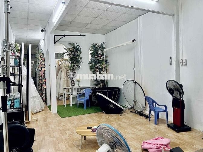 Nhà nguyên căn rộng ,đẹp,rẻ Quận 8