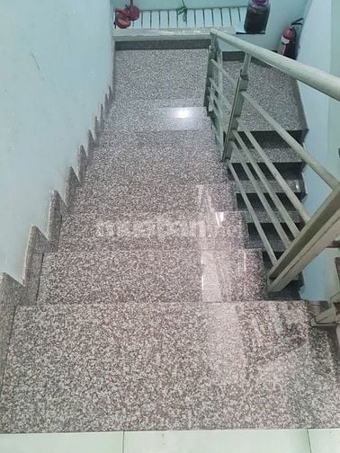 Tôi chính chủ cần bán căn nhà khu nội bộ Khu Tên Lửa