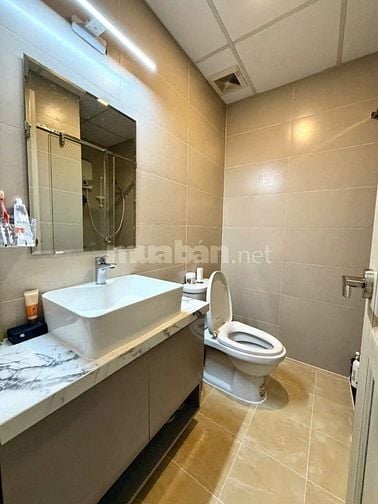 Chính chủ bán đúng giá Ngô Gia Tự, 3,5 tỷ, 60m2, 2PN, P2, Q10, HCM