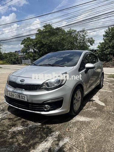 Kia Rio 2016 1.4 AT Sedan - 84000 km