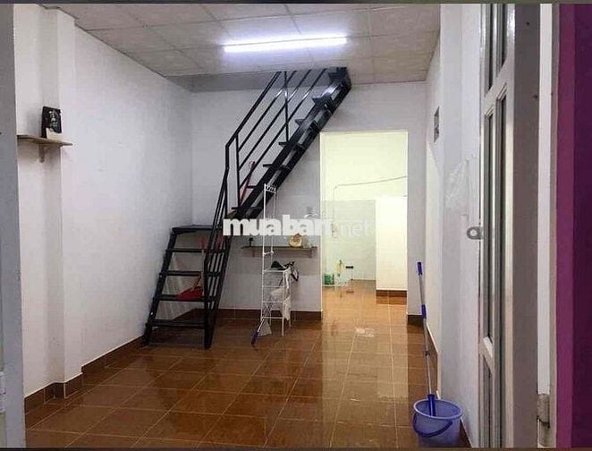 🏠CHO THUÊ NHÀ.  📐Dt 3x10m 1 trệt x 2PN x 2wc có sân cổng. hẻm Phạm Thế