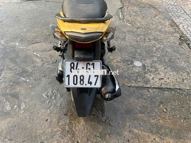 Yamaha Nouvo SX màu Vàng
