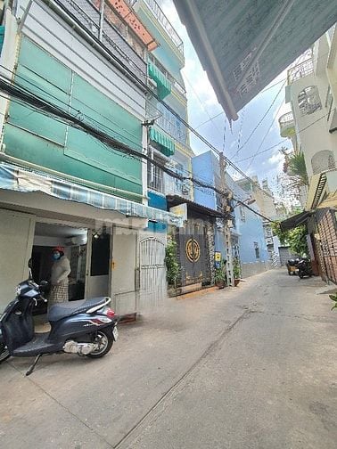 Nhà hẻm 8m – Lạc Long Quân – ngay chợ Tân Bình. 60m vuông. Nhỉnh 100tr