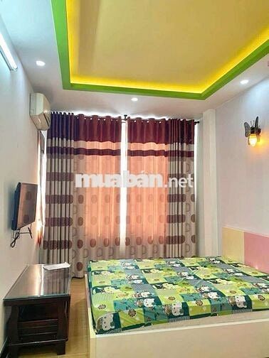 Nhà Full Nội Thất 3PN 3WC 5x18m Hẻm Xe Hơi Lý Phục Man