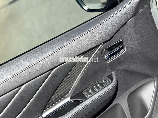 Mitsubishi Xpander AT 2021 Đặc biệt