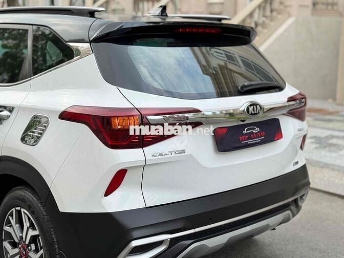 Kia Seltos 1.4 Premium 2020 quá mới chỉ 13.000 km