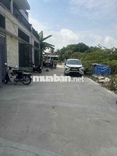 Đất thổ cư 82m2 SHR đường mặt tiền xe hơi 6m xã Tân Quý Tây