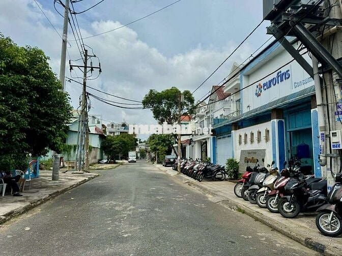 💥Bán nhà xưởng DT 17x25 Tổng 900m.1lầu fun thổ cư