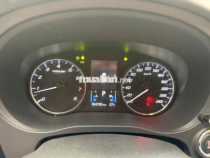 Mitsubishi Outlander 2022 2.0 CVT 25000 km một chủ