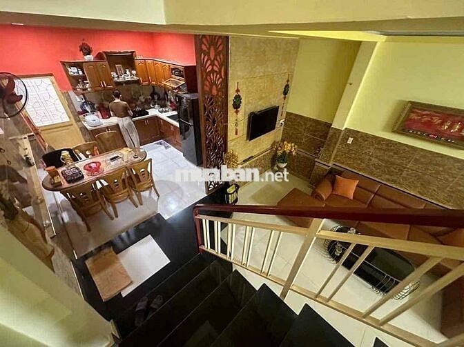 NHÀ 2 TẦNG 2 MÊ MẶT TIỀN ĐƯỜNG 3m75 TRẦN XUÂN LÊ