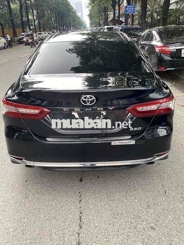 Toyota Camry 2019 nhập Thái 2.5Q - 210000 km