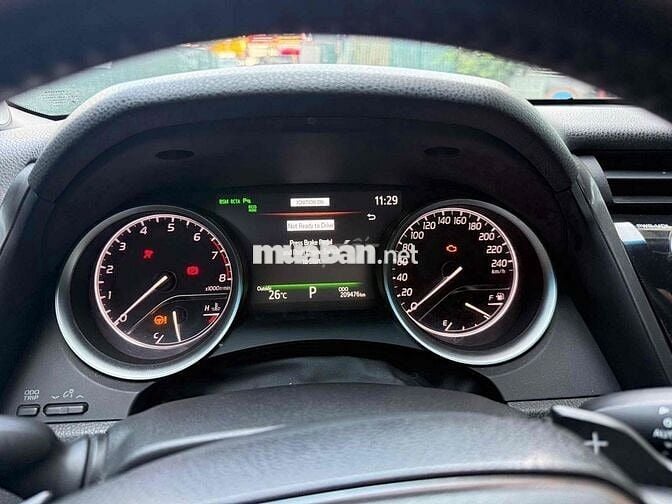 Toyota Camry 2019 nhập Thái 2.5Q - 210000 km