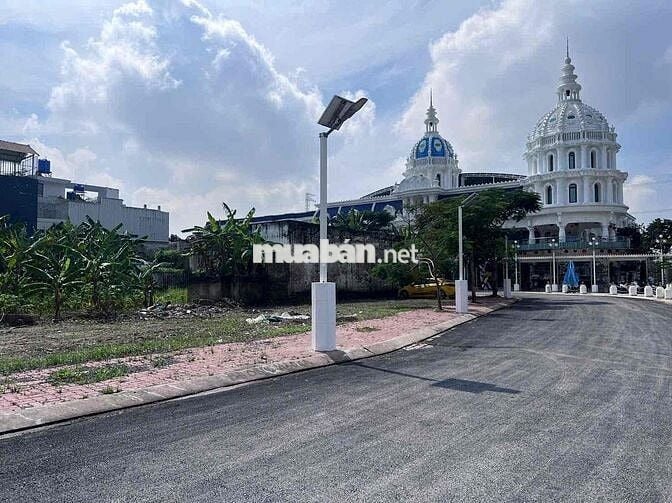 Bán Nhanh Đất KDC Long Hoà, 80m2 giá 650 Triệu, Mặt tiền DT826, Có sổ