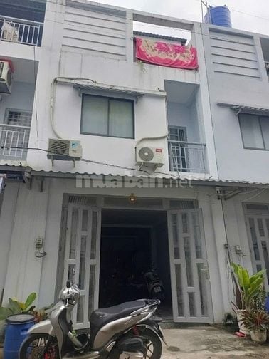 Bán gấp Nhà trong 10 ngày - Sh riêng ( 850tr)