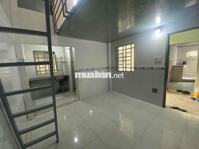 Phòng trọ trên đường Linh Trung(P.Linh Trung) sau cty Coca Cola.