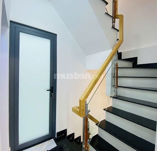 Với hẻm ô tô 5m duy nhất ở Nơ Trang Long 3 tỷ 190 1T2L ST SHR nhà đẹp