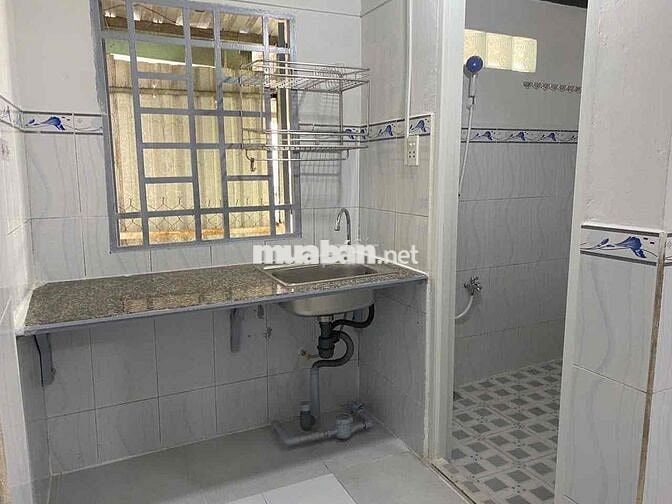 Phòng trọ trên đường Linh Trung(P.Linh Trung) sau cty Coca Cola.