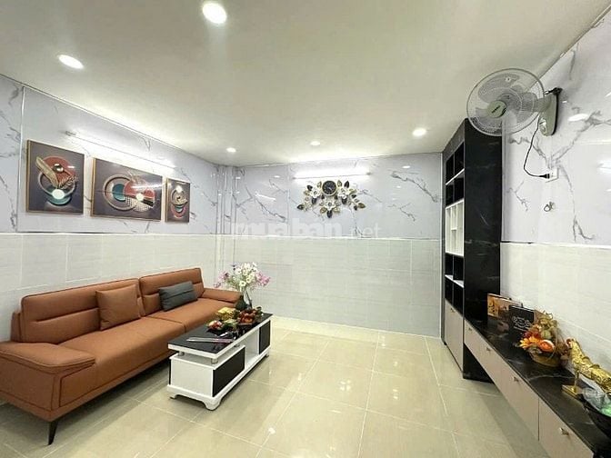 Bán nhà hẻm xe hơi thông Quang Trung,P.11, 4,2 x 8,5, 3PN giá 3.79 tỷ