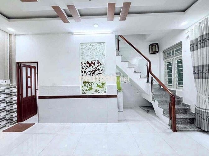 NHÀ HẺM Ô TÔ GÒ VẤP CHỈ 3Đ5 GẦN MẶT TIỀN