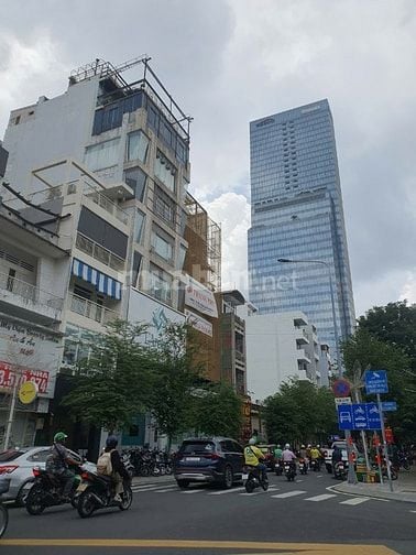 Building 2 Hầm 10 tầng MT Bến Nghé Quận 1, ngay Lê Lợi giá 250 tỷ