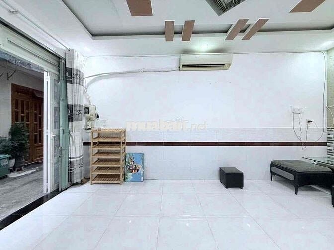 NHÀ HẺM Ô TÔ GÒ VẤP CHỈ 3Đ5 GẦN MẶT TIỀN