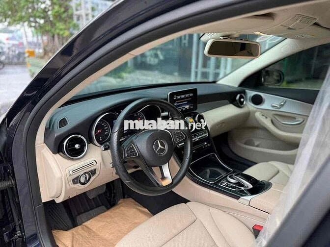 Mercedes Benz C Class 2016