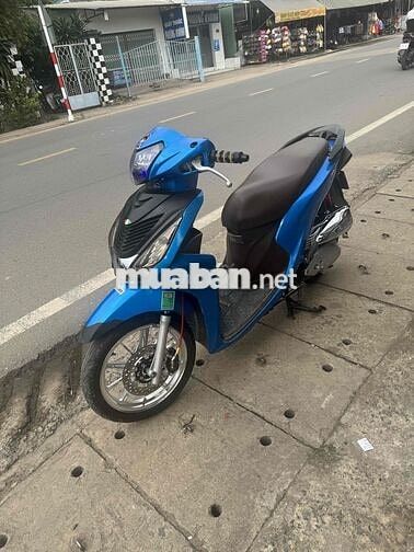 a chị cần mua xe đi làm hay đi chơi thì gọi e