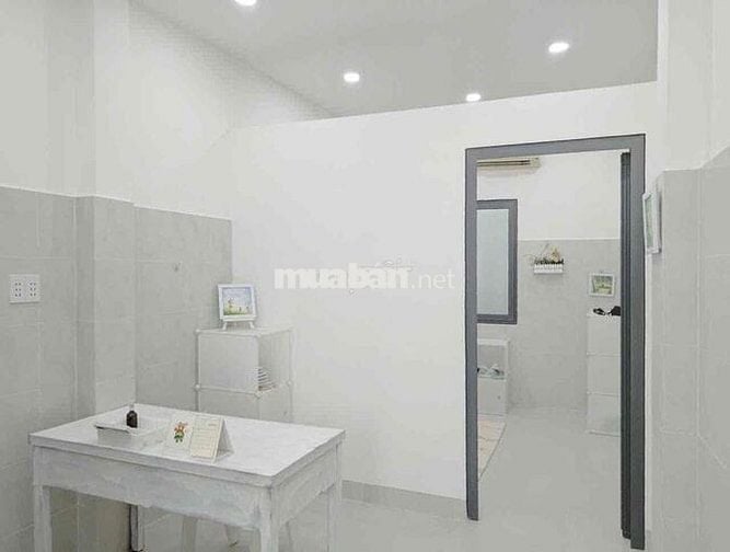 Cho thuê nhà nguyên căn Đường Nhiêu Tứ P7 Quận PN