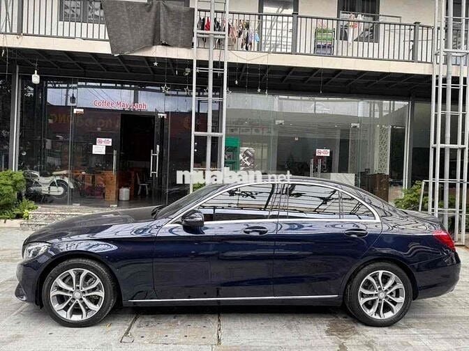 Mercedes Benz C Class 2016