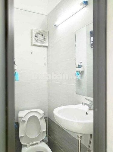 Cho thuê nhà nguyên căn Đường Nhiêu Tứ P7 Quận PN