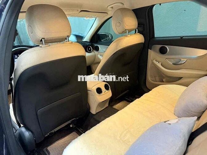 Mercedes Benz C Class 2016