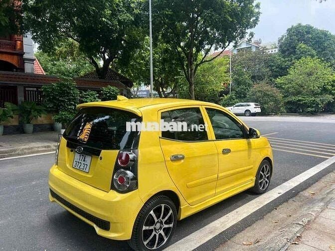 Kia Morning 2011 Số tự động Vàng