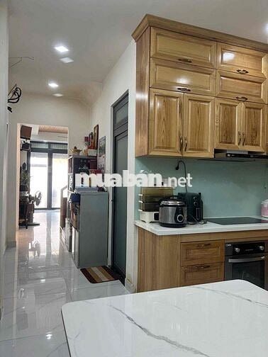 BÁN NHÀ MT ĐƯỜNG DƯƠNG QUẢNG HÀM, CÒN TL