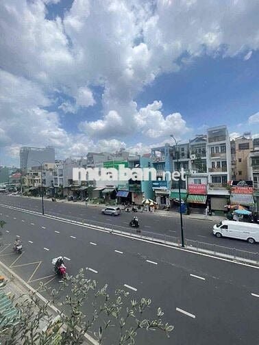 BÁN NHÀ MT ĐƯỜNG DƯƠNG QUẢNG HÀM, CÒN TL