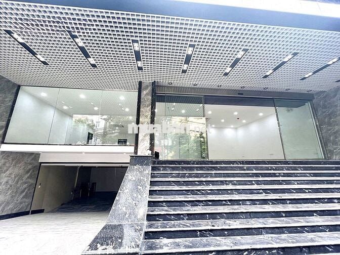 Duy Tân - MBKD 200m2 mặt tiền rộng 10m, 2 oto tránh nhau, 2 thoáng