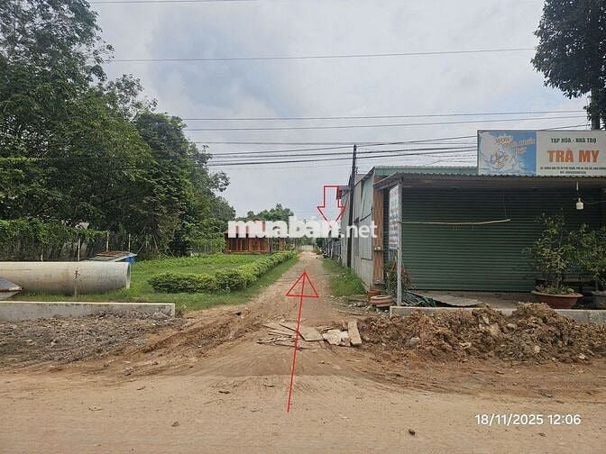 Gia đình bán lô đất giá rẻ- bề ngang 10 mét, tổng 132m2  tại xã Phú An