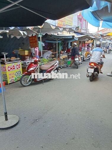 Mặt bằng kinh doanh mặt tiền Chợ Đông Thạnh Huyện Hoc Môn