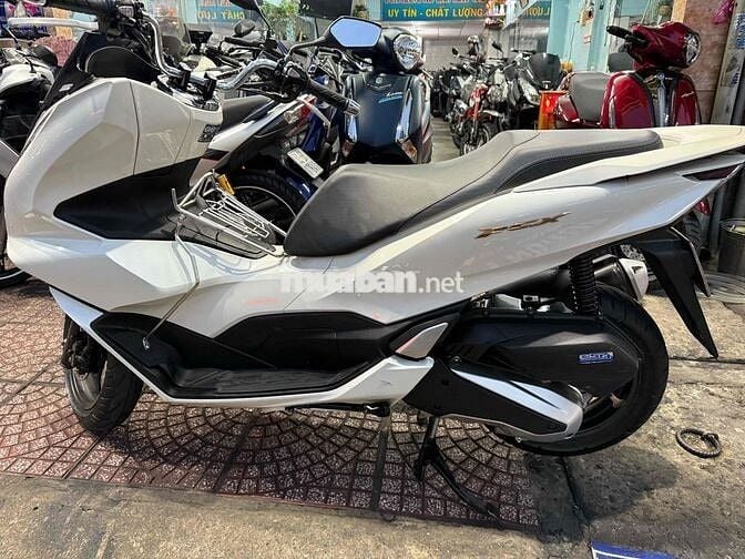 pcx 160-8200 km