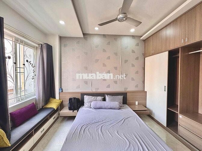 Cho thuê phòng BANCOL ngay Hai Bà Trưng Q1 gần CẦU KIỆU - CHỢ TÂN ĐỊNH