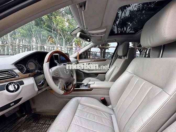 Mercedes-Benz E300 đời 2010 số tự động