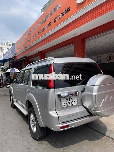 Ford Everest 2012 2.5L 4x2 MT - 160000 km