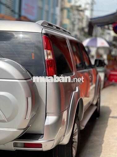 Ford Everest 2012 2.5L 4x2 MT - 160000 km